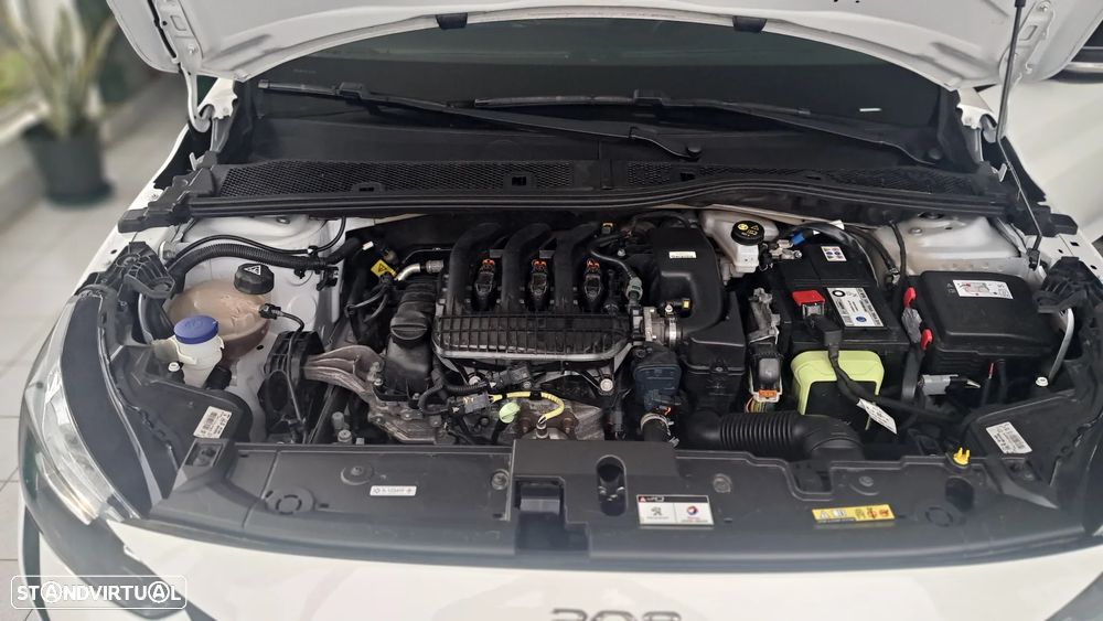 Peugeot 208 PureTech 100 Allure - 7