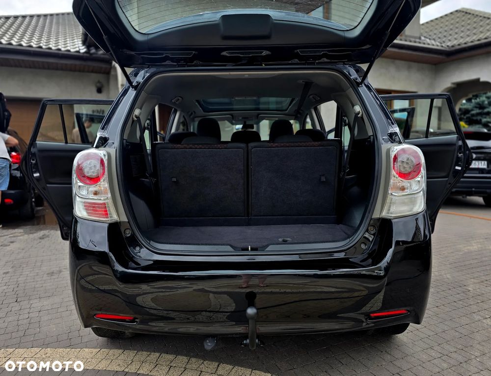 Toyota Verso - 10