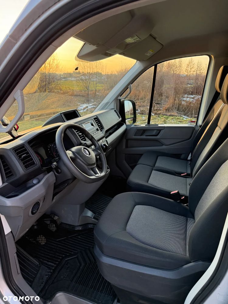 Volkswagen CRAFTER - 11