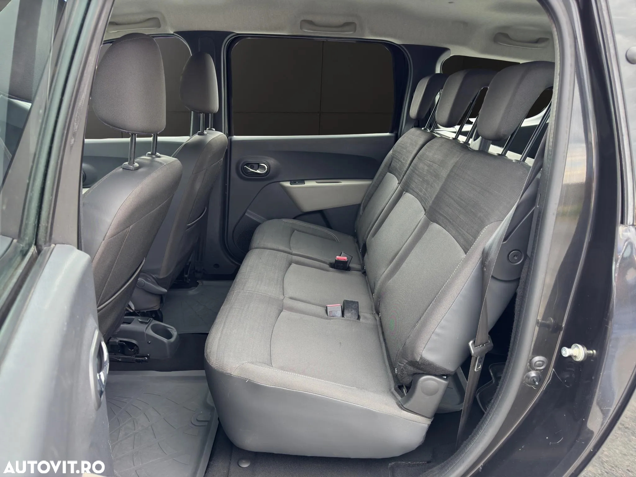 Dacia Lodgy - 8