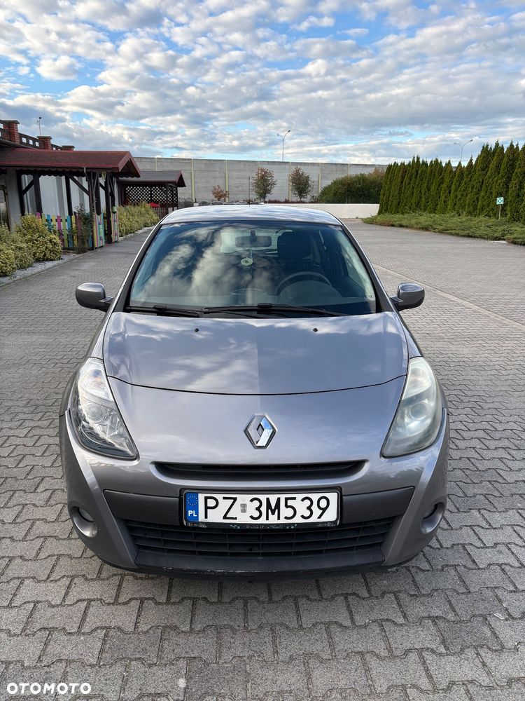 Renault Clio 1.2 16V 75 Expression - 1