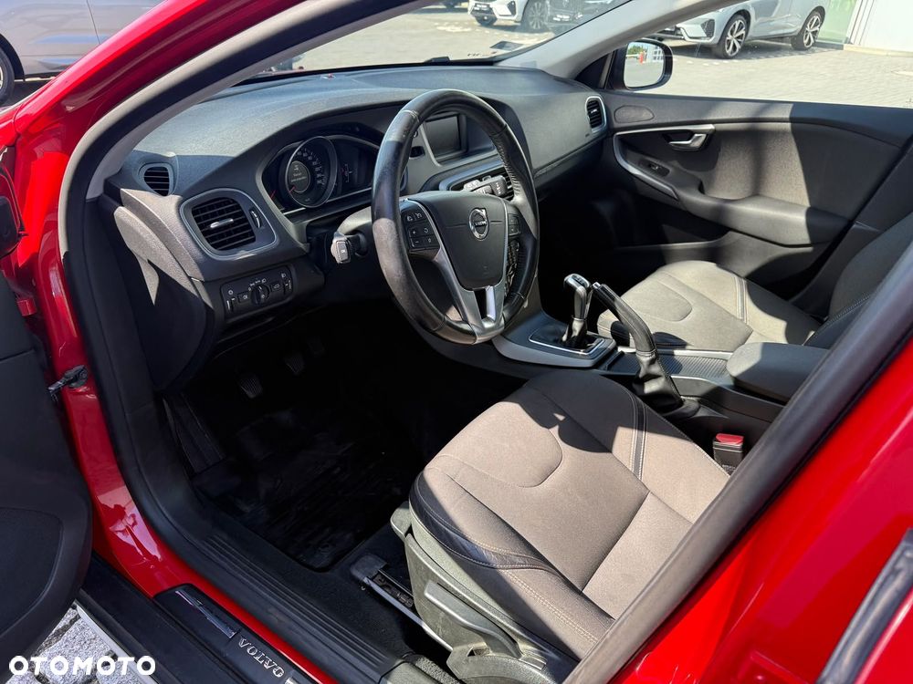 Volvo V40 - 10