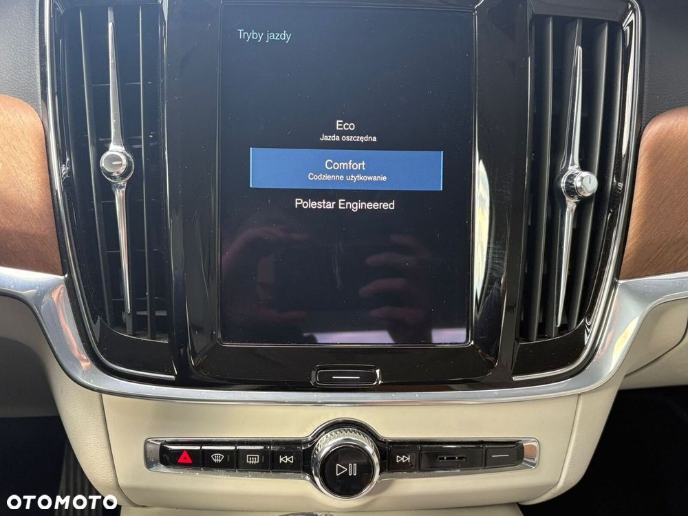 Volvo S90 D5 AWD Inscription - 25