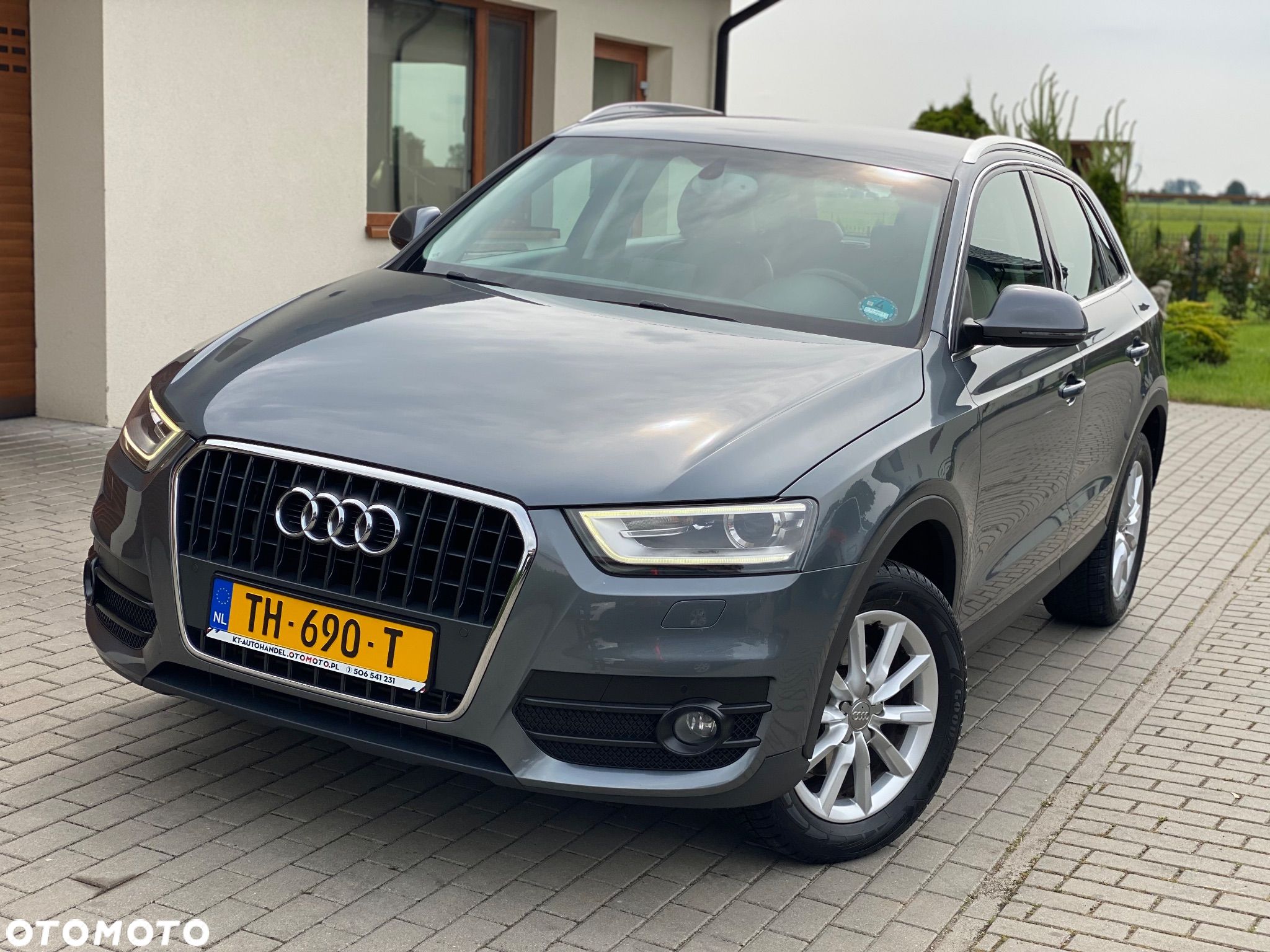 Audi Q3 2.0 TDI - 1
