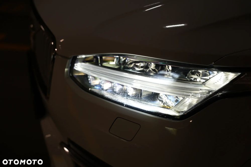 Volvo XC 90 T5 AWD Inscription - 5