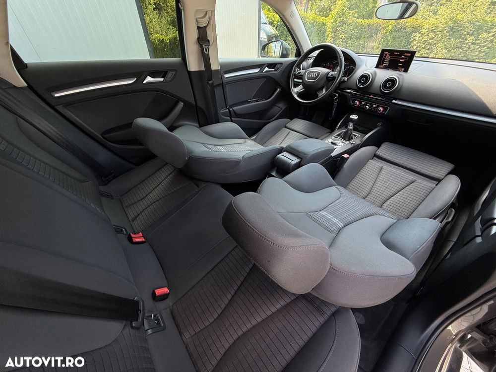 Audi A3 2.0 TDI (clean diesel) S line Sportpaket - 27