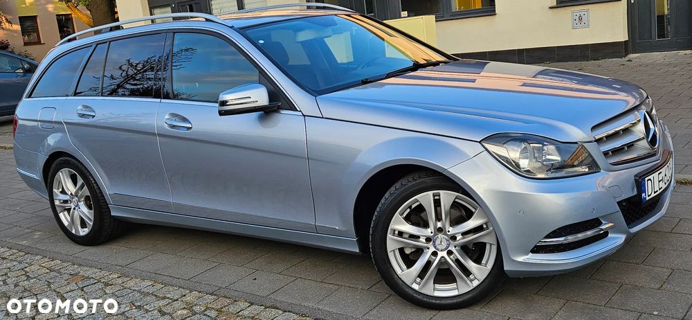 Mercedes-Benz Klasa C 180 T CDI DPF (BlueEFFICIENCY) Avantgarde - 19