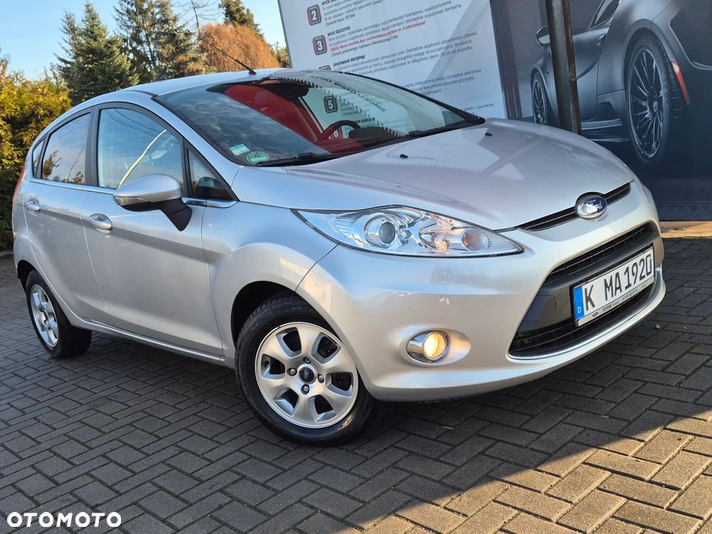 Ford Fiesta 1.4 Titanium - 21