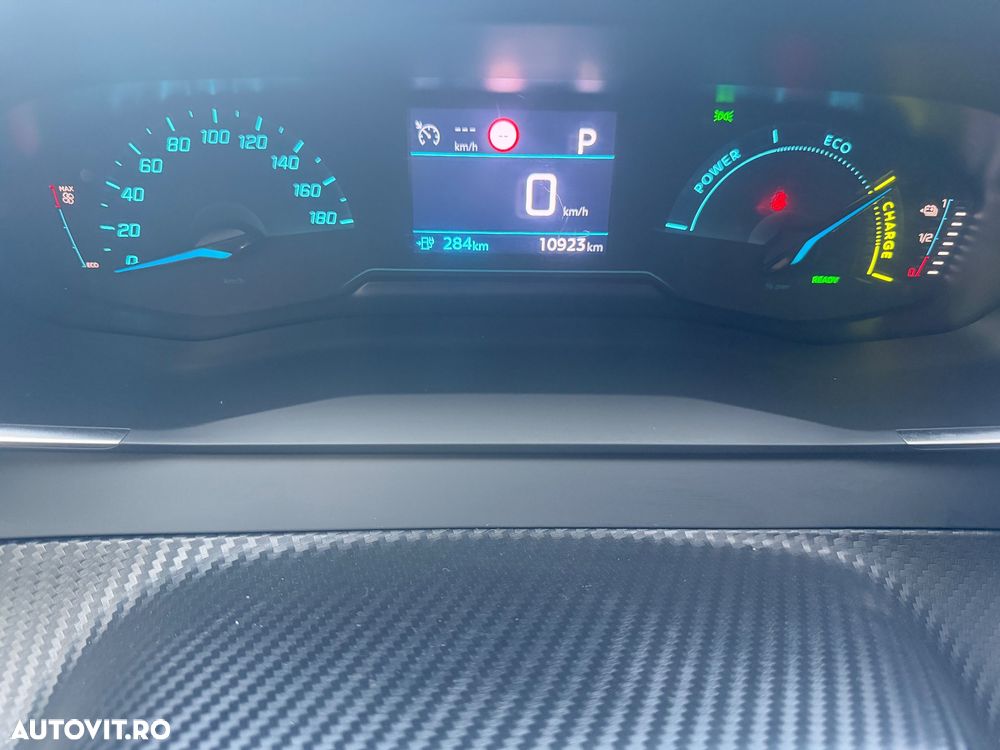 Peugeot 208 e-208 Active - 8