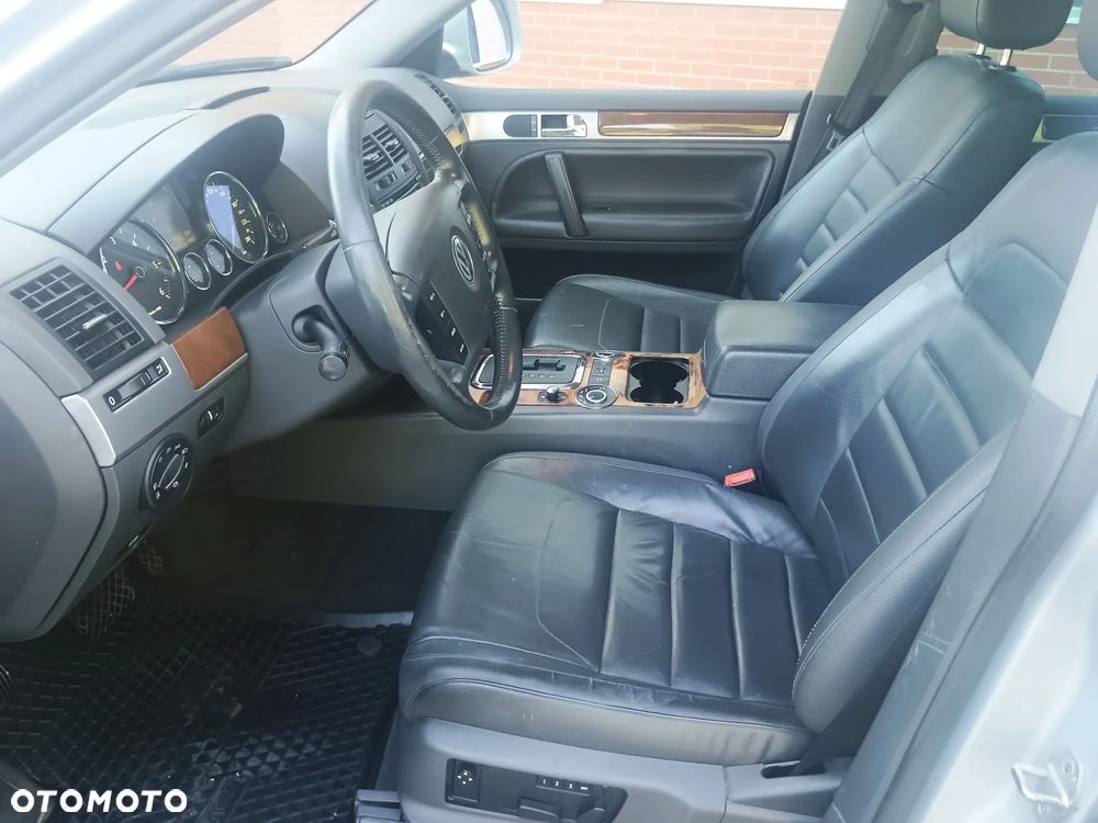Volkswagen Touareg 3.0 V6 TDI DPF Automatik Exclusive Edition - 12