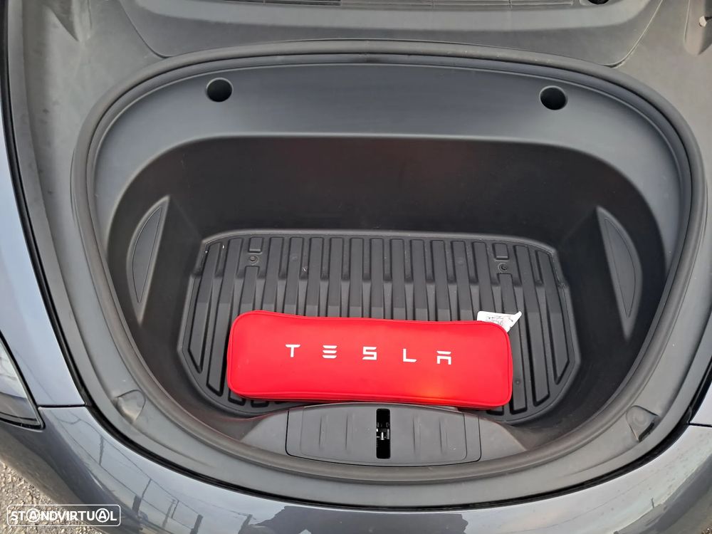 Tesla Model 3 Long-Range Dual Motor AWD - 15