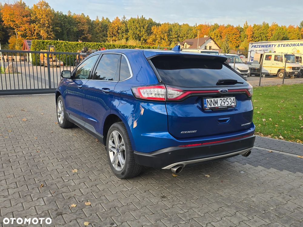 Ford Edge - 8