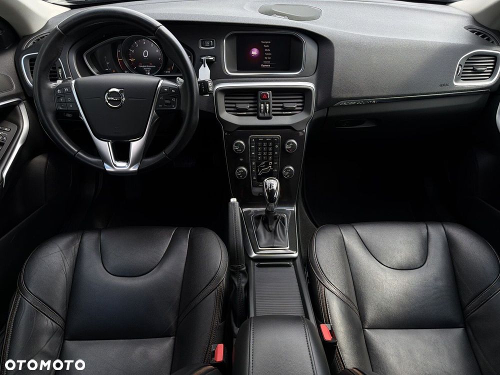 Volvo V40 - 10