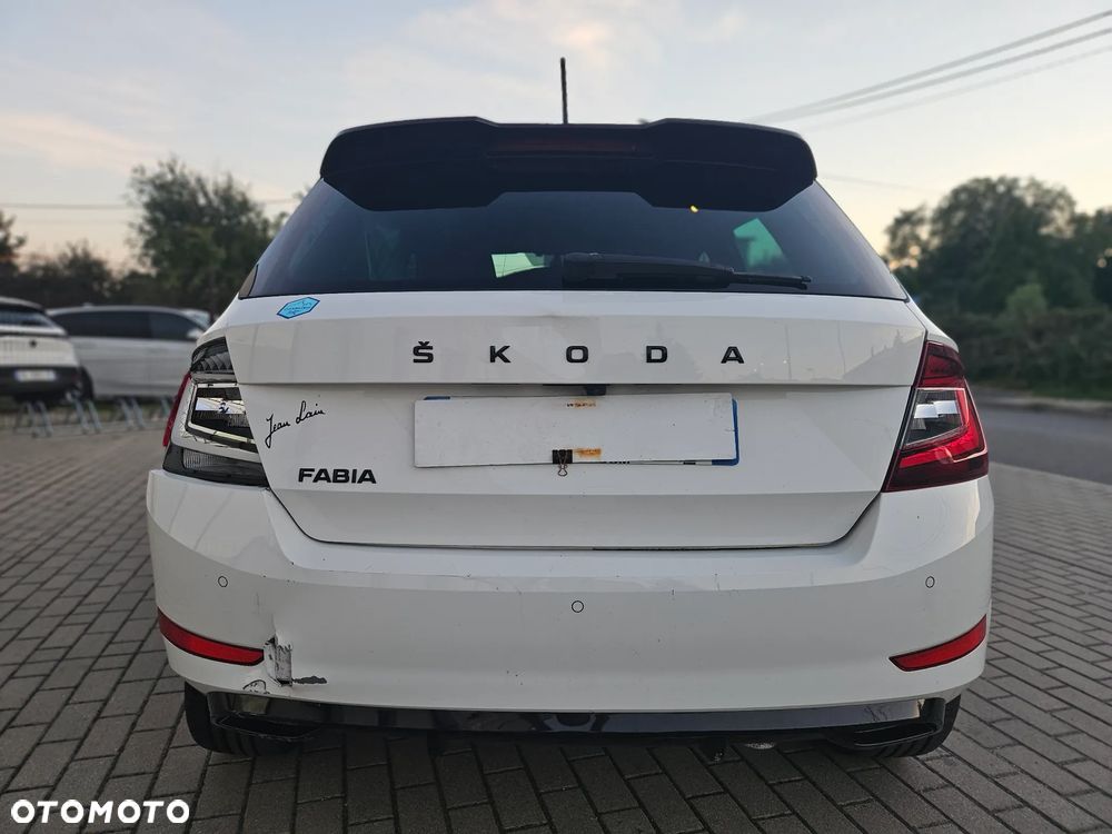 Skoda Fabia 1.0 TSI Monte Carlo - 12