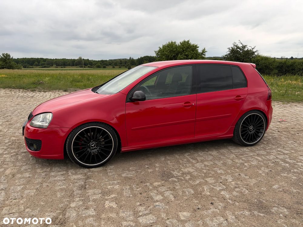 Volkswagen Golf - 6