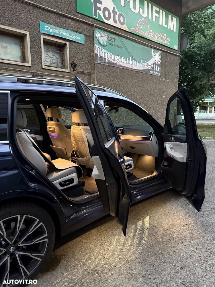 BMW X7 - 10
