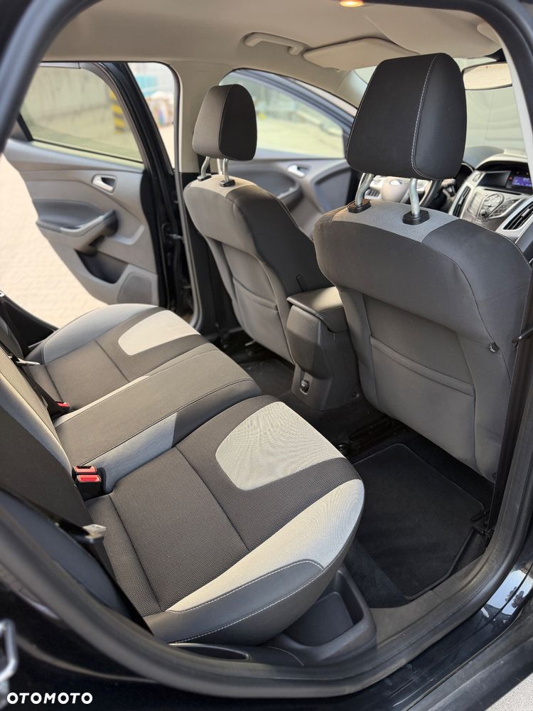 Ford Focus 1.6 EcoBoost Gold X (Edition) - 26