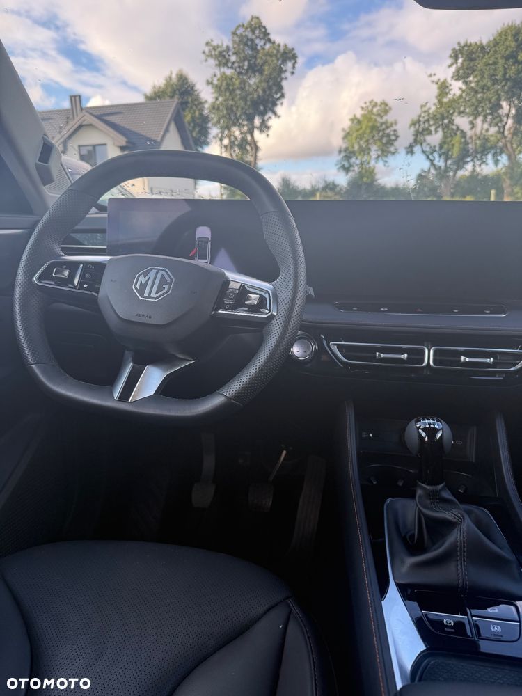 MG HS 1.5 T-GDI Exclusive - 5