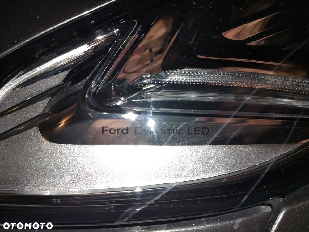 Ford Mondeo 2.0 EcoBlue Titanium - 18