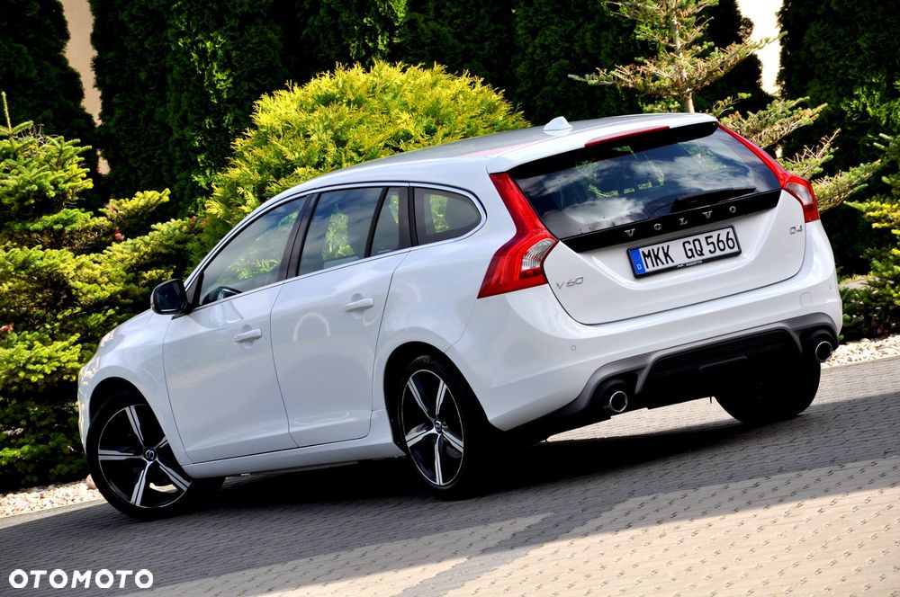 Volvo V60 D4 Drive-E R-Design Momentum - 21