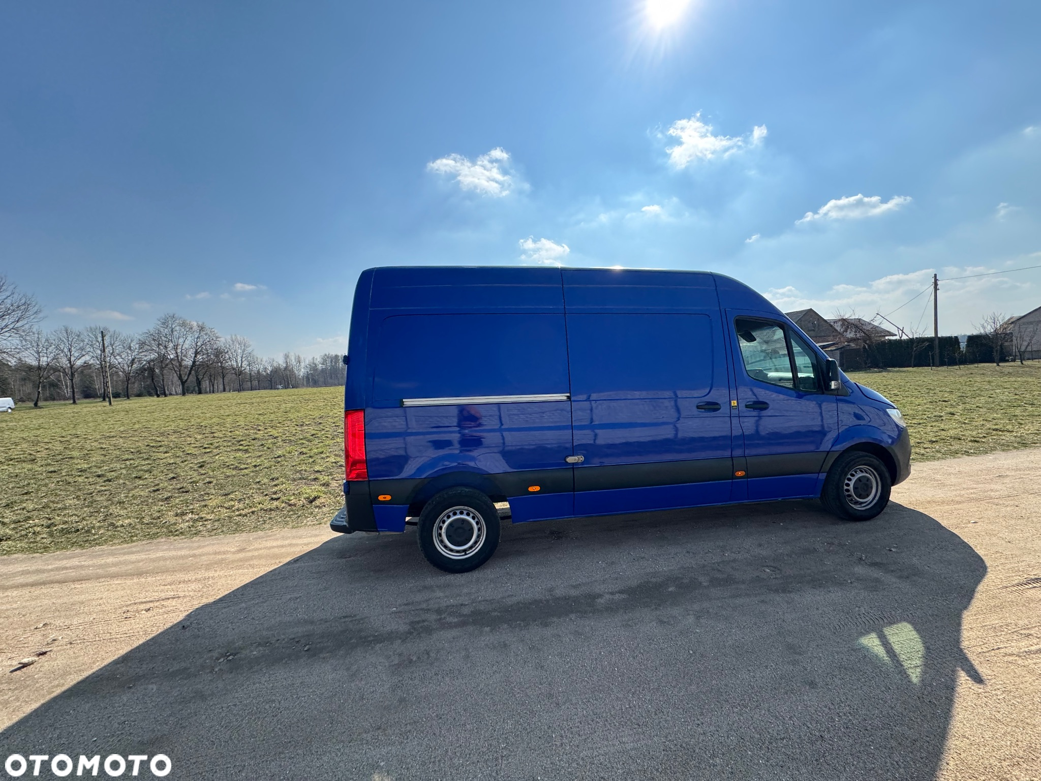 Mercedes-Benz Sprinter - 15