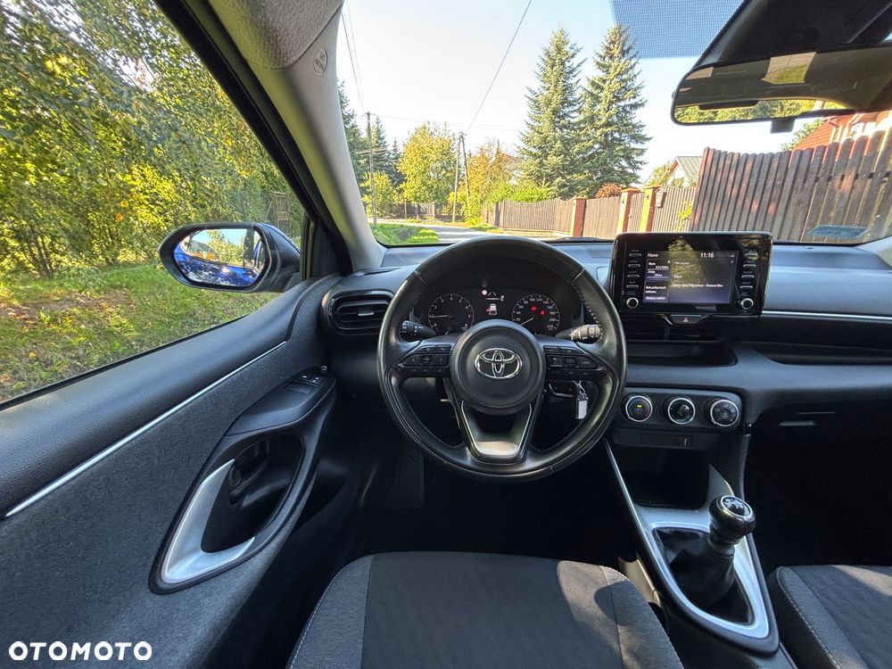 Toyota Yaris 1.5 Comfort - 13