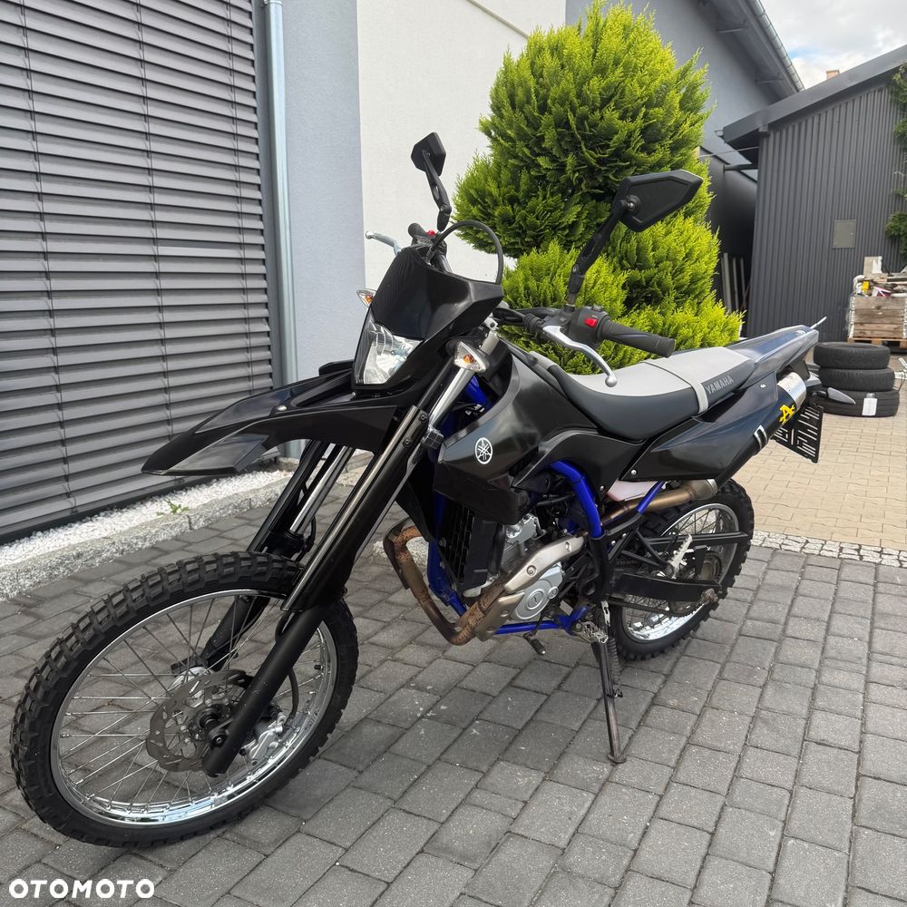 Yamaha WR - 8