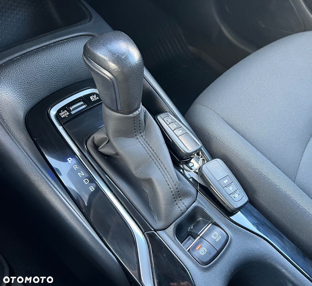 Toyota Corolla 1.8 Hybrid GPF Comfort - 27