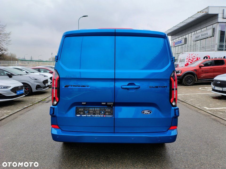 Ford Transit Custom - 7