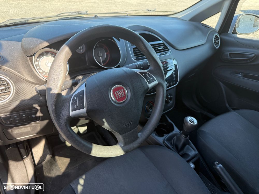 Fiat Punto 1.3 M-Jet Easy S&S - 10