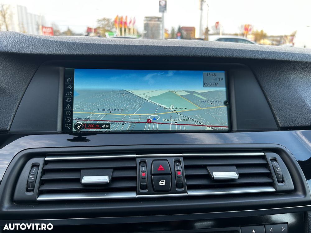 BMW Seria 5 535i Sport-Aut. Luxury Line - 17