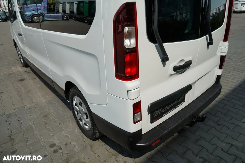 Renault TRAFIC III / AUTOBUS / 9 LOCURI / PRIMUL PROPRIETAR / DEALER POLONESE / 2022 / - 12
