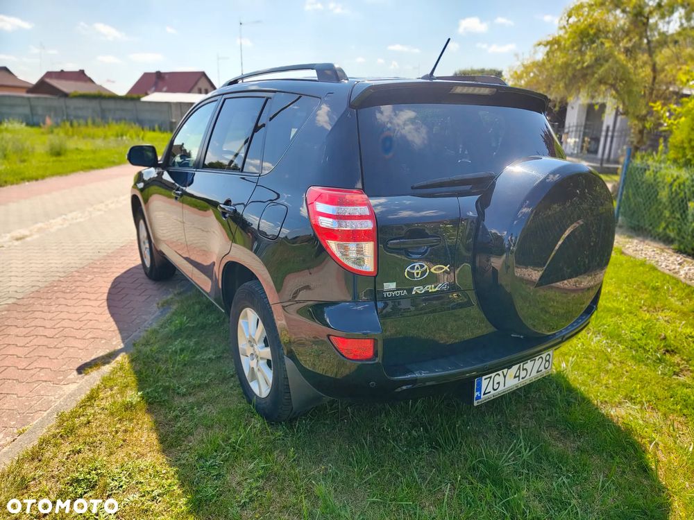Toyota RAV4 2.2 D-4D Sol - 7