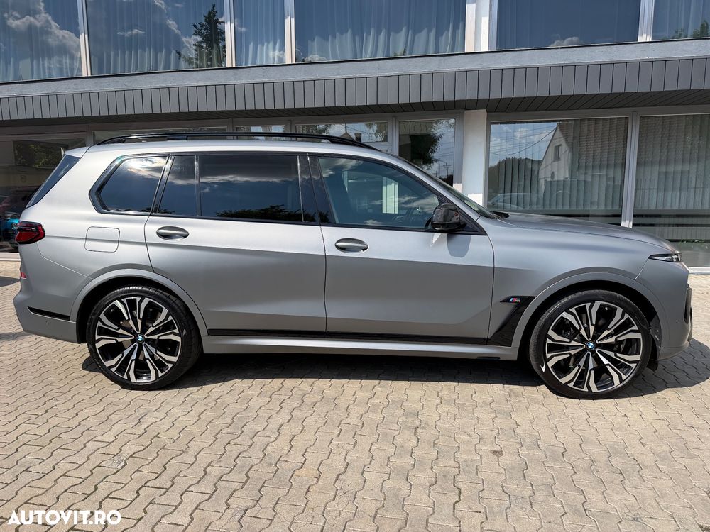 BMW X7 M60i xDrive - 3