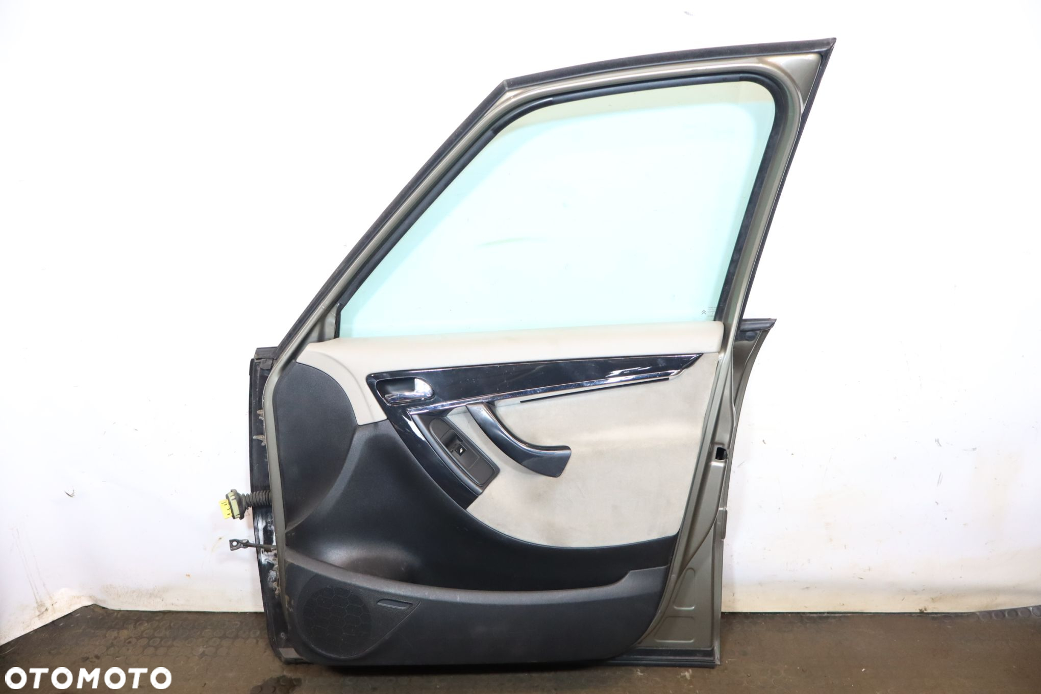 DRZWI PRAWY PRZÓD CITROEN C4 GRAND PICASSO I KEBC - 2