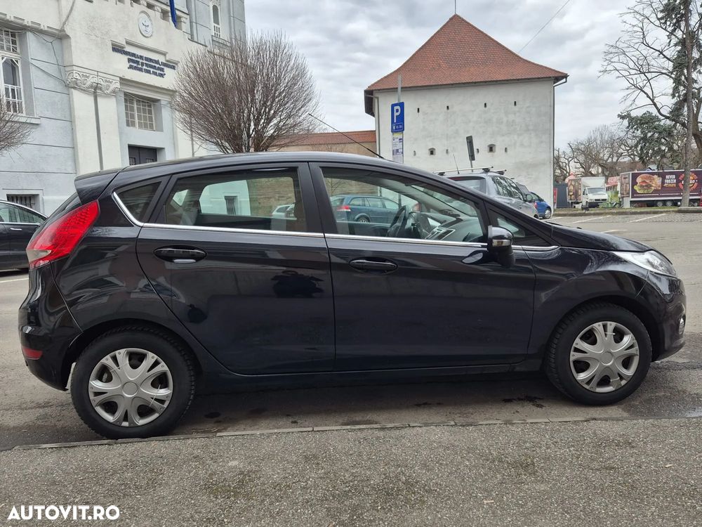 Ford Fiesta 1.6 TDCI Titanium - 5