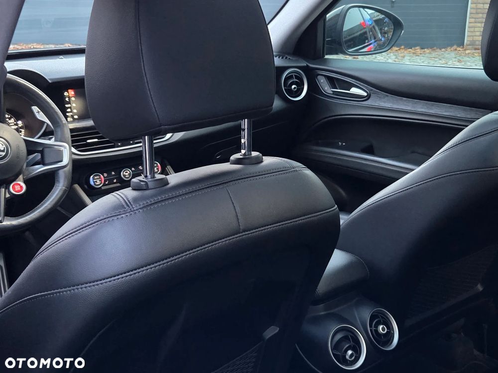 Alfa Romeo Stelvio 2.0 Turbo Veloce Q4 - 31