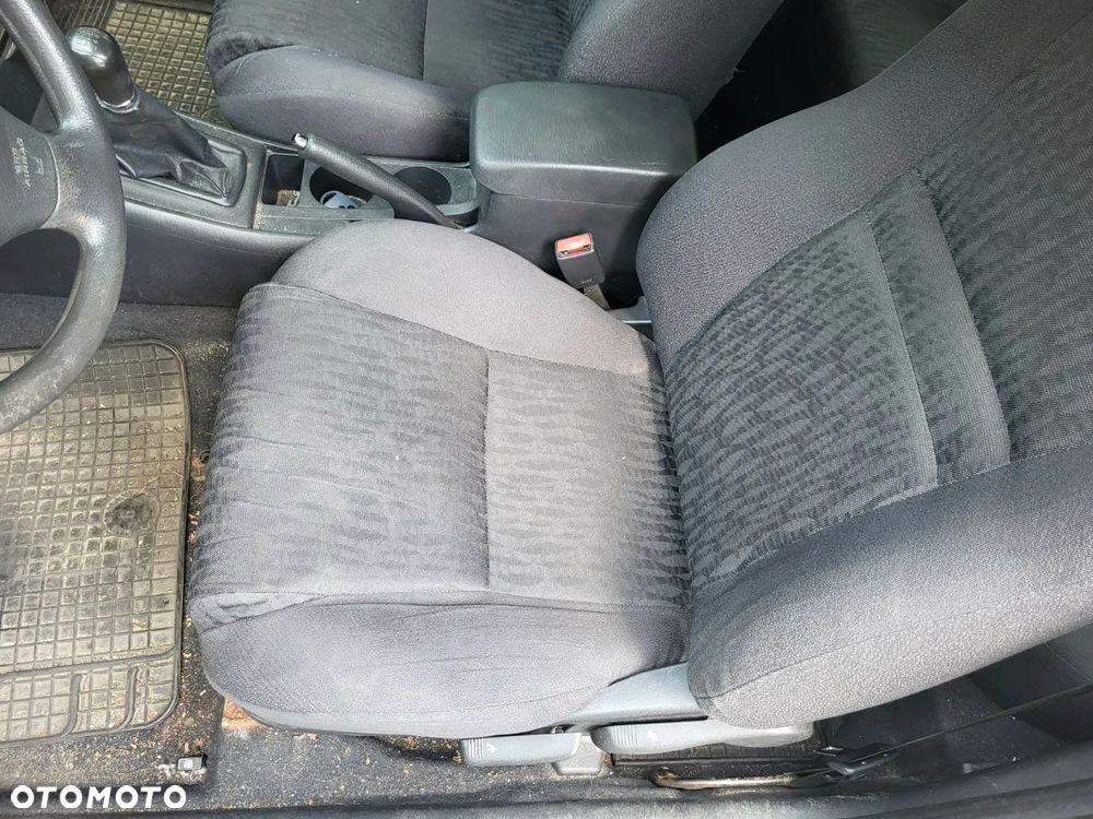 Toyota Corolla 1.4 VVT-i Base Polaris - 9