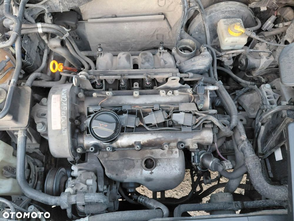 części VW VOLKSWAGEN GOLF IV 3 drzwi 1.6 16V 1999r hatchback SILNIK - 2