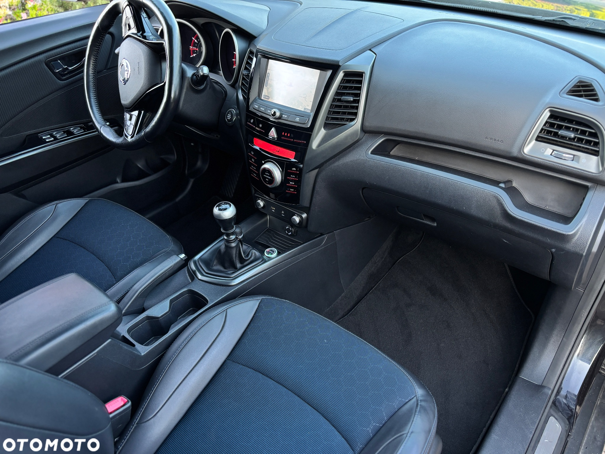 SsangYong/KGM XLV 1.6 Sapphire - 33