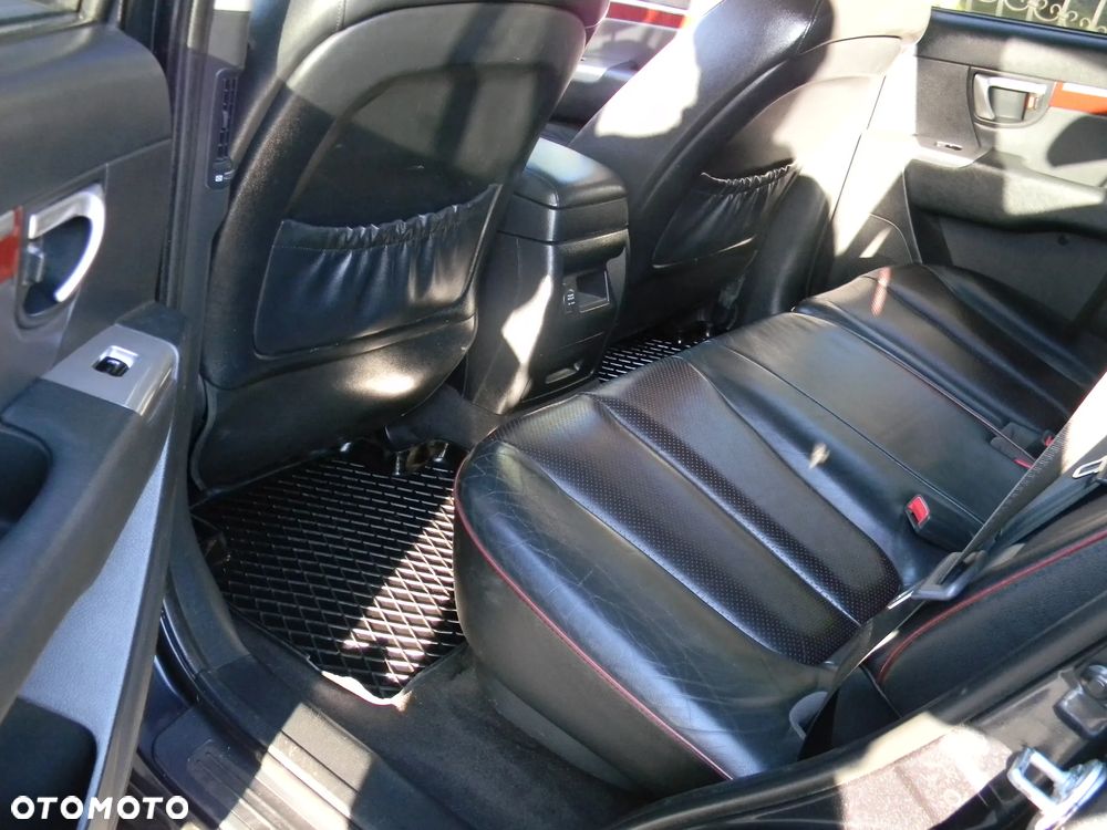 Hyundai Santa Fe 2.2 CRDi 4WD Sonderedition - 6