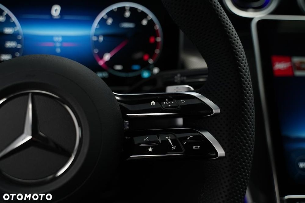 Mercedes-Benz GLC 220 d mHEV 4-Matic AMG Line - 17