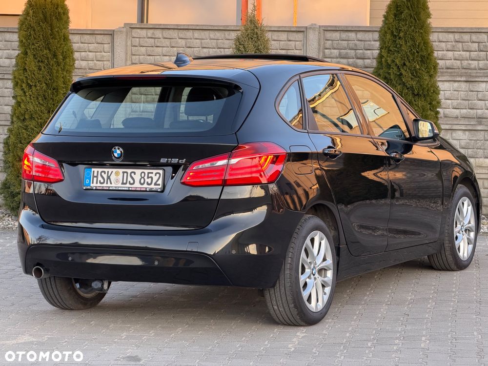 BMW Seria 2 218d - 4