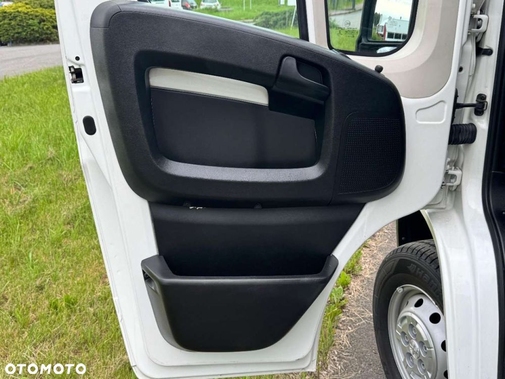Peugeot BOXER - 9