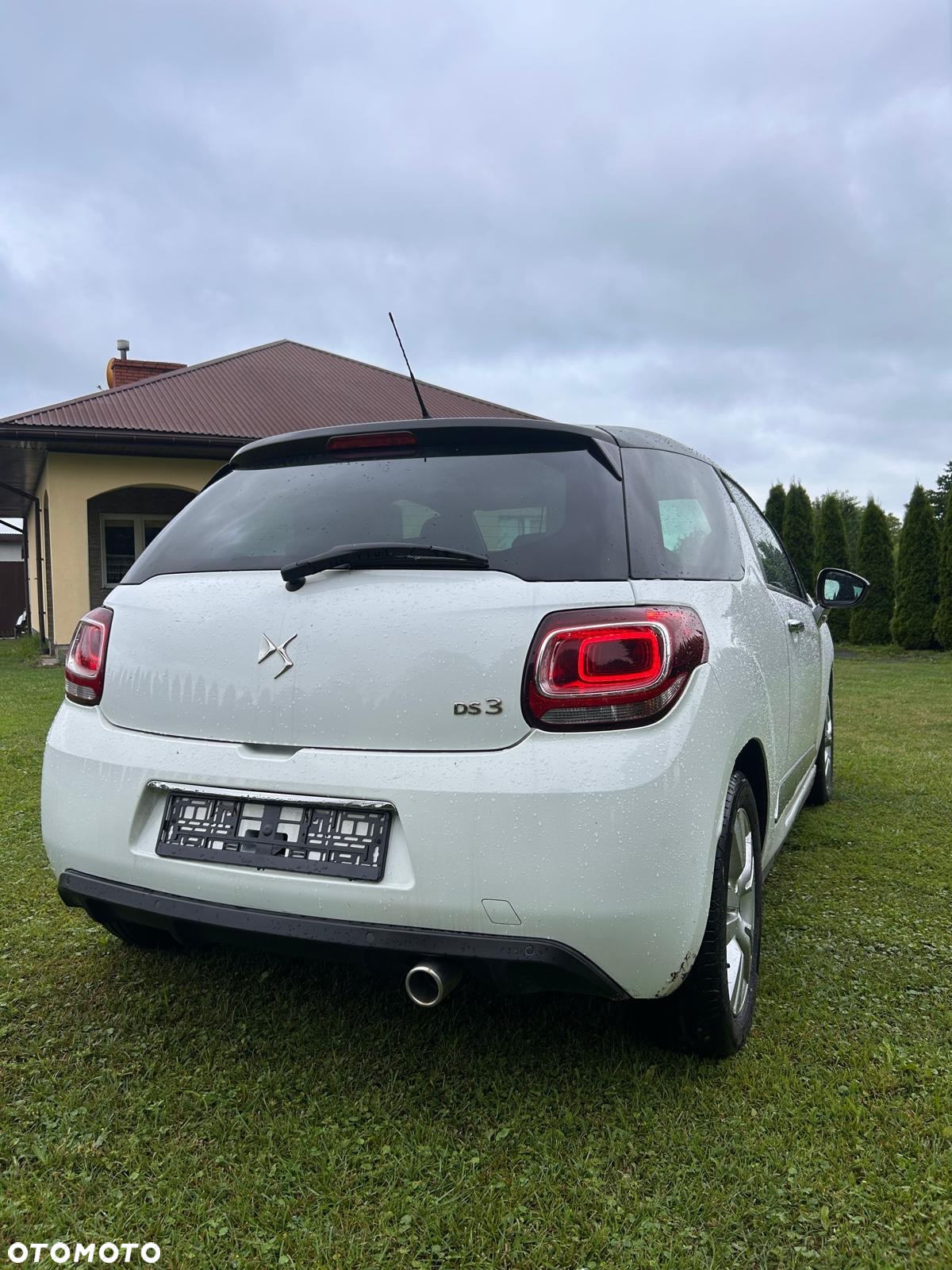 Citroën DS3 BlueHDi 100 SoChic - 4
