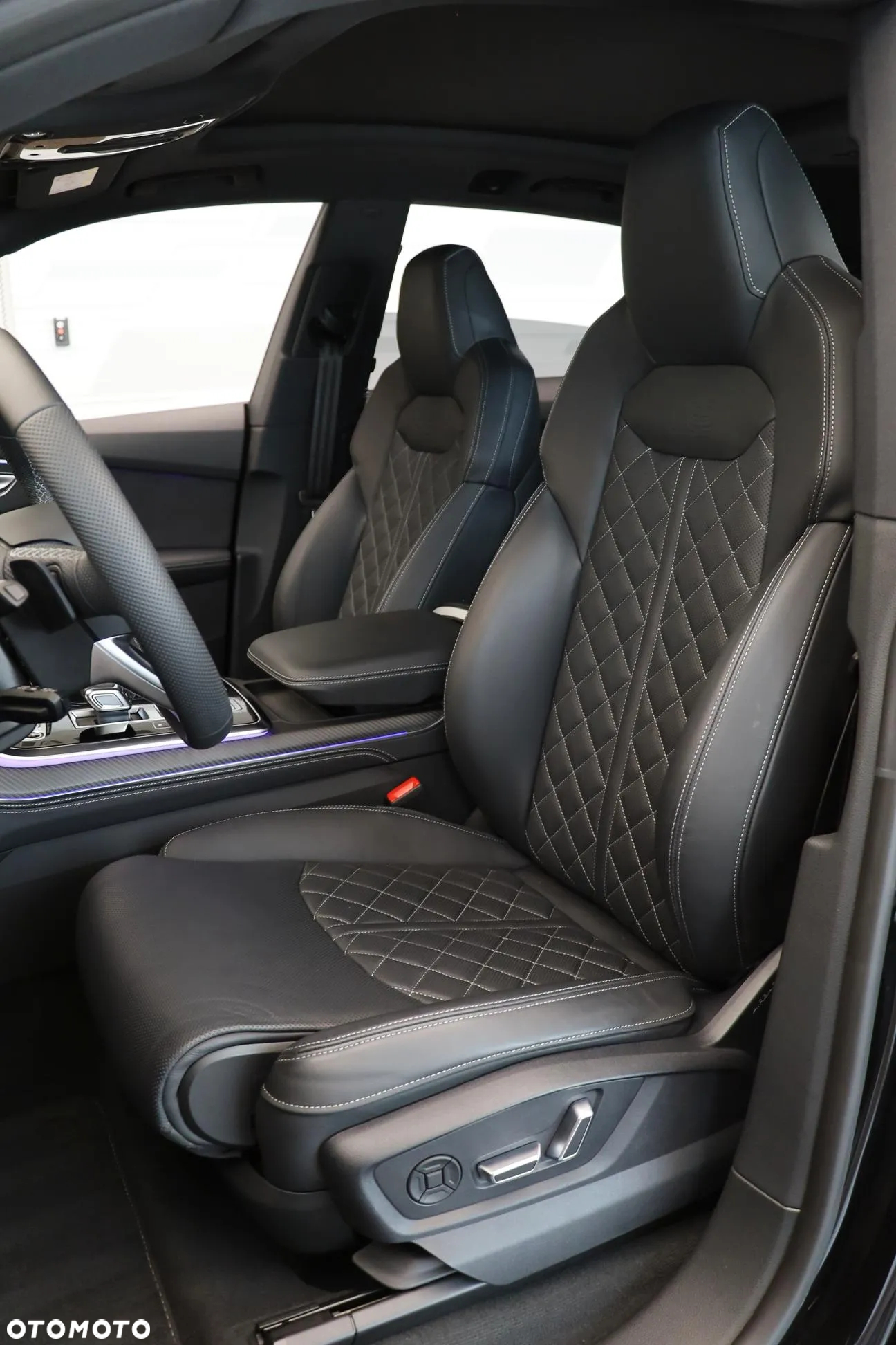 Audi Q8 - 24