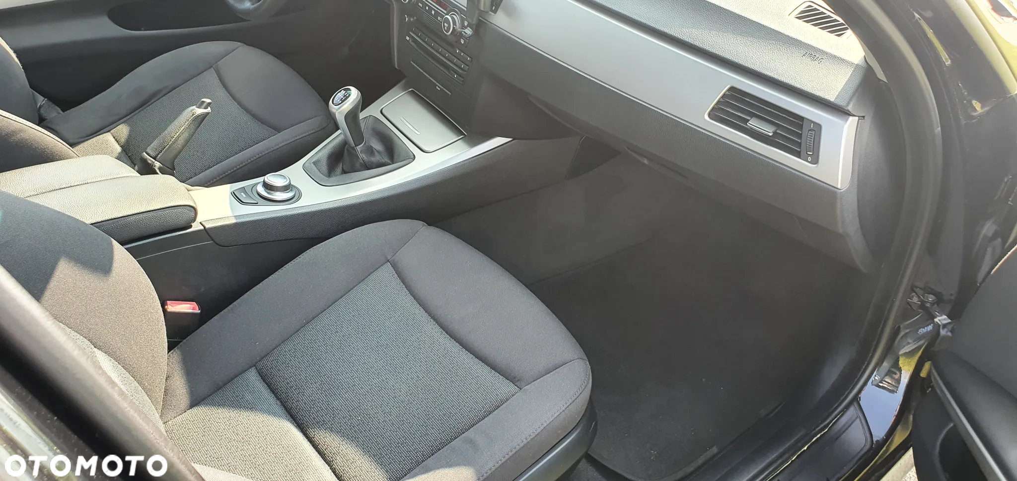 BMW Seria 3 318d - 8