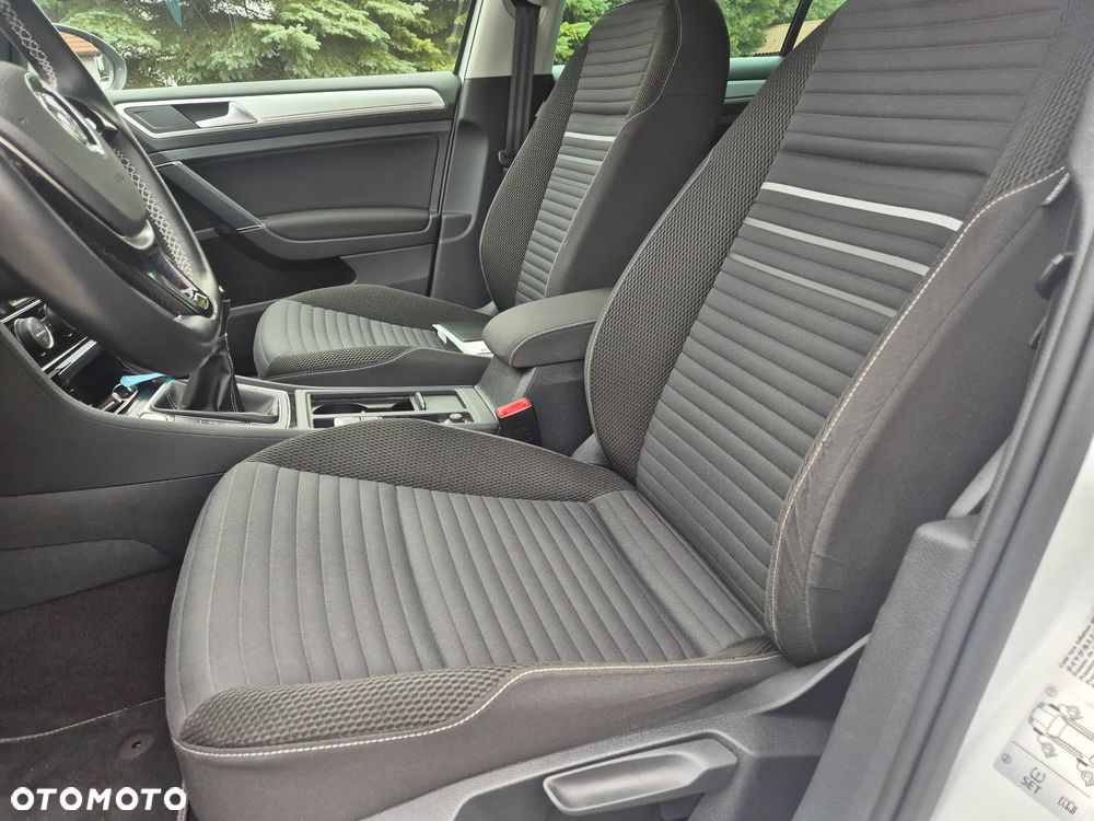 Volkswagen Golf 1.2 TSI BlueMotion Technology Cup - 21