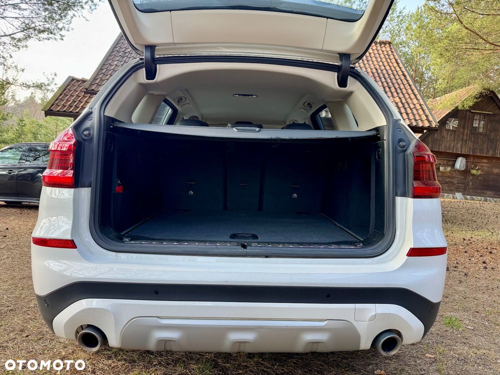 BMW X3 xDrive20d xLine - 14