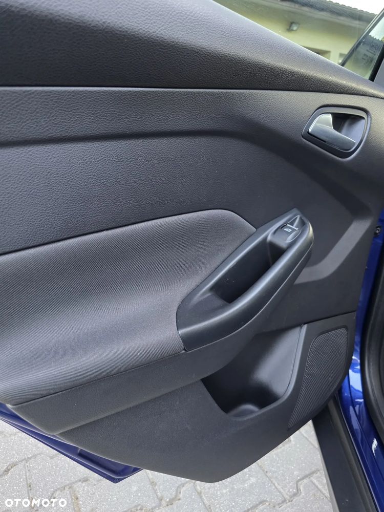 Ford Focus 2.0 TDCi Titanium ASS - 12